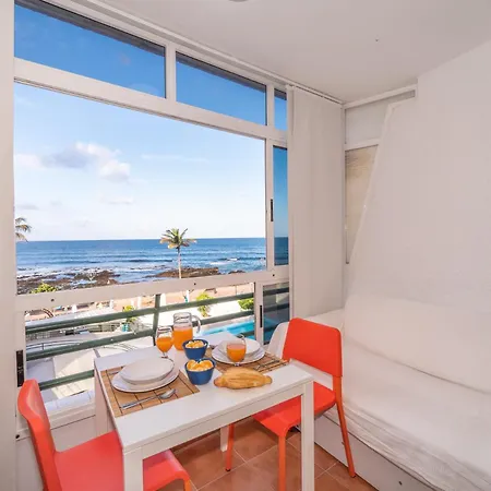 Coast Views Apartman *