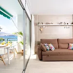 Coast Views Apartment *